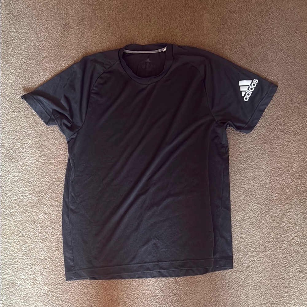 Adidas Men's Dark Grey/Black T-Shirt